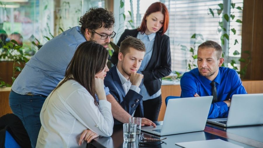 Common Outsourcing Mistakes Startups Make (and How To Avoid Them)