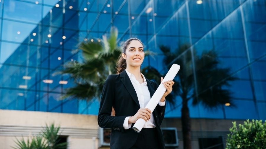 Top Industries Hiring in Dubai (2026 Trends)