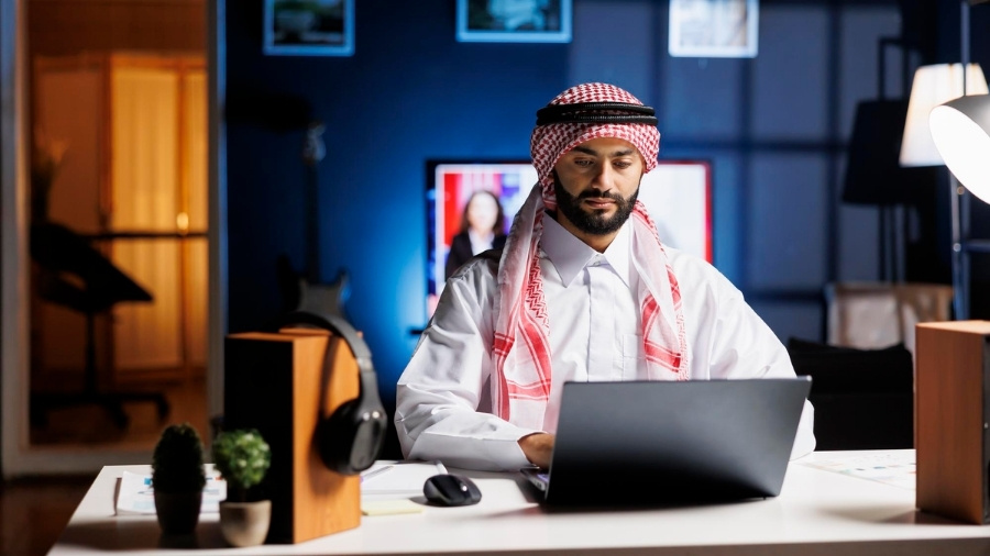 UAE Minimum Wage for Emirati Workers